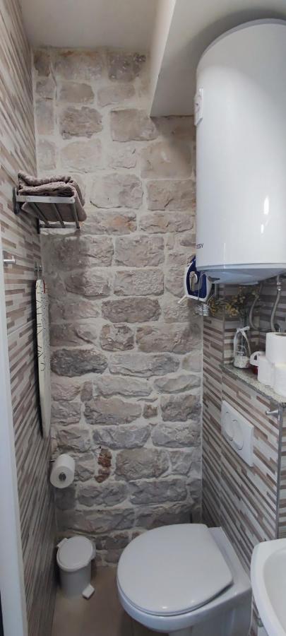 Studios Kadena Trogir - 18Th Century Stone House Экстерьер фото